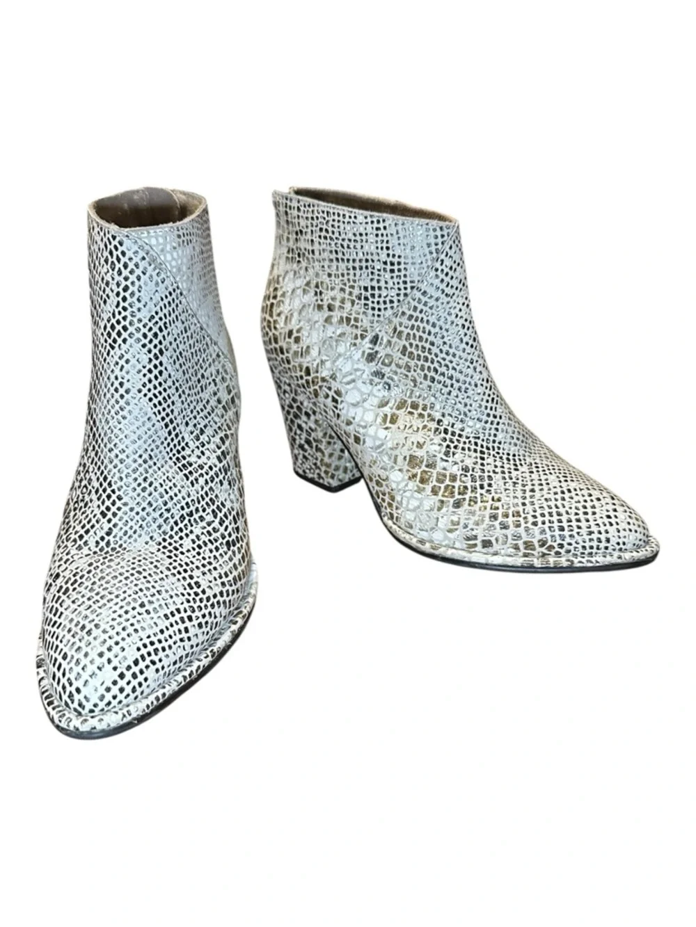 Diba True Pay Phone Pointed Toe Chelsea Ankle Boots - Picture 2 of 10